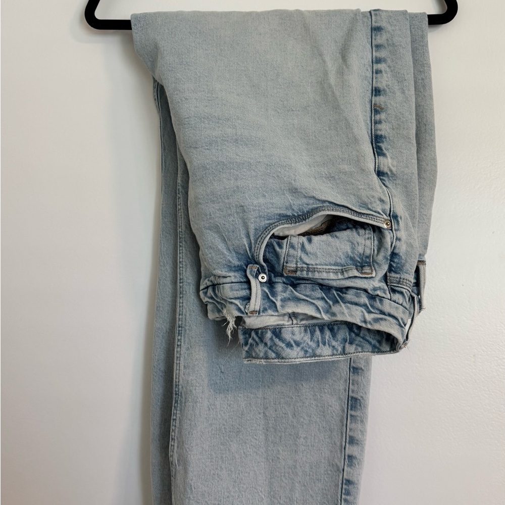 Good American Vintage Light Blue Straight Leg Jeans